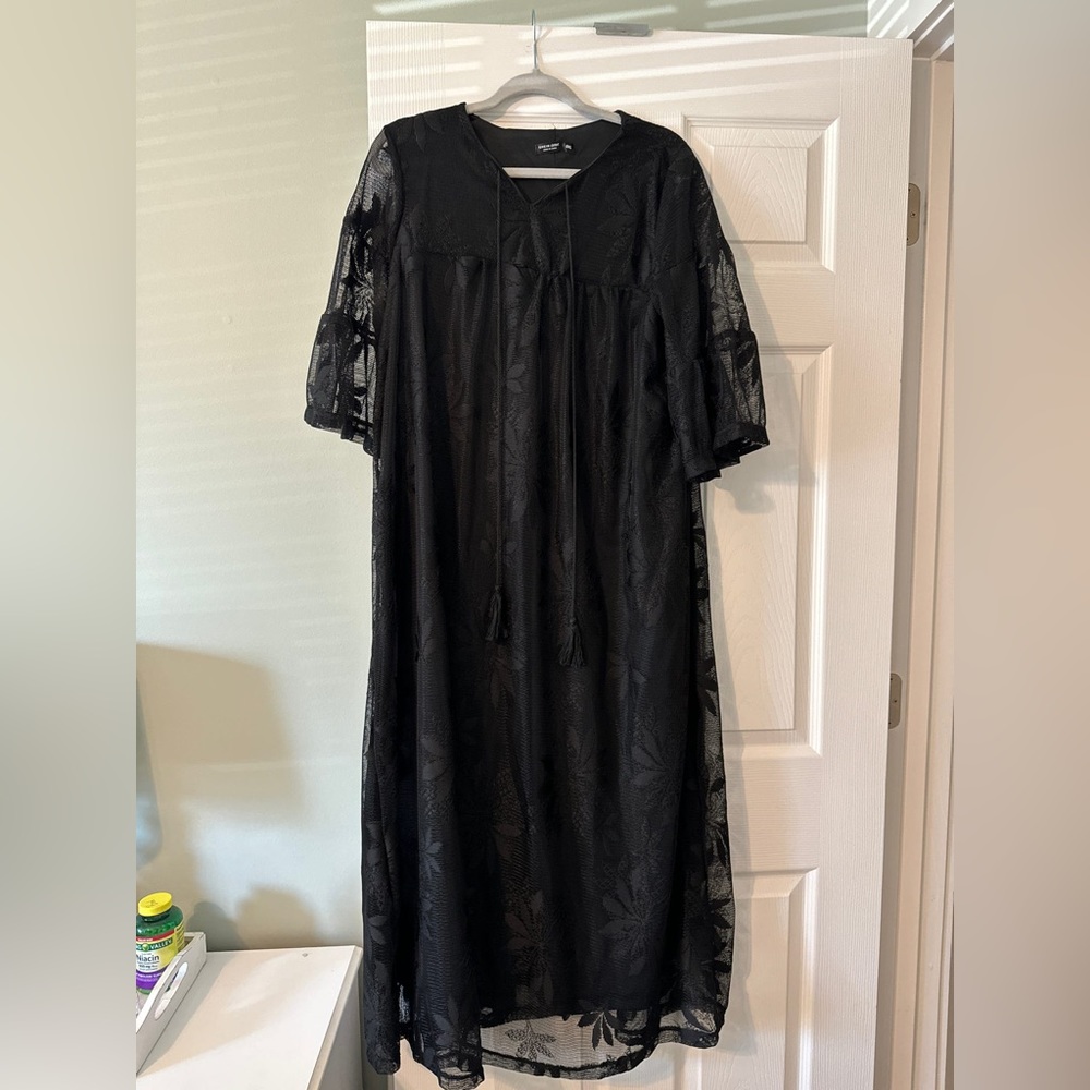 Black Lace Maxi Dress